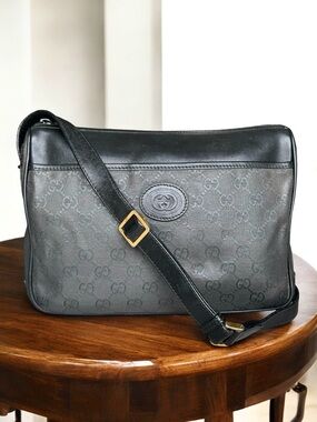 GUCCI Vintage GG Monogram Leather Crossbody Shoulder Bag